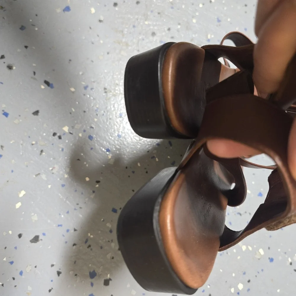 Munro American Women's Brown Leather Strappy Wedge Sandals‎ Size 9 N